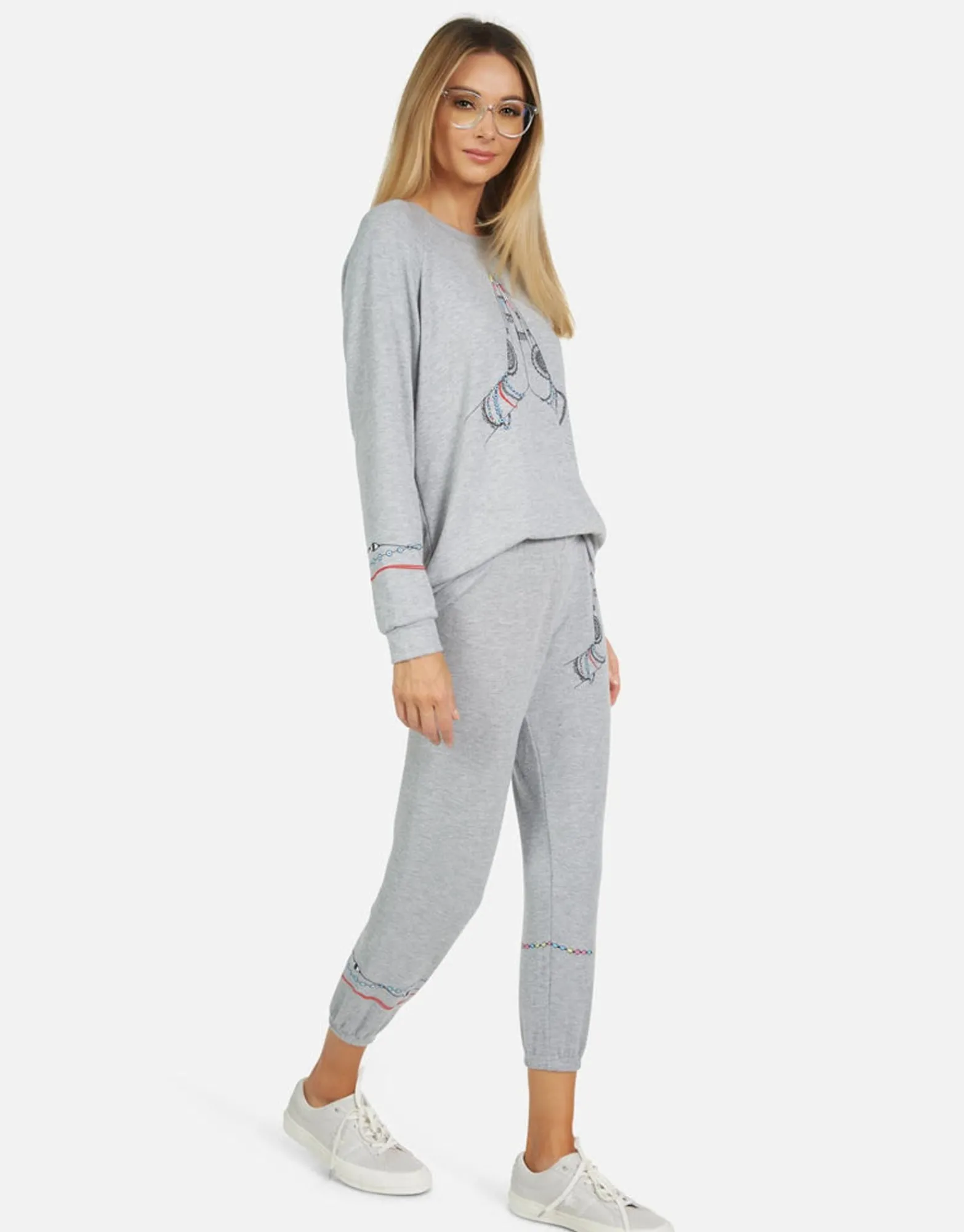Sale Alana Prayer Hands Women Crop Sweatpants