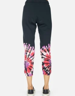 Store Alana Ruby Lip Women Crop Sweatpants