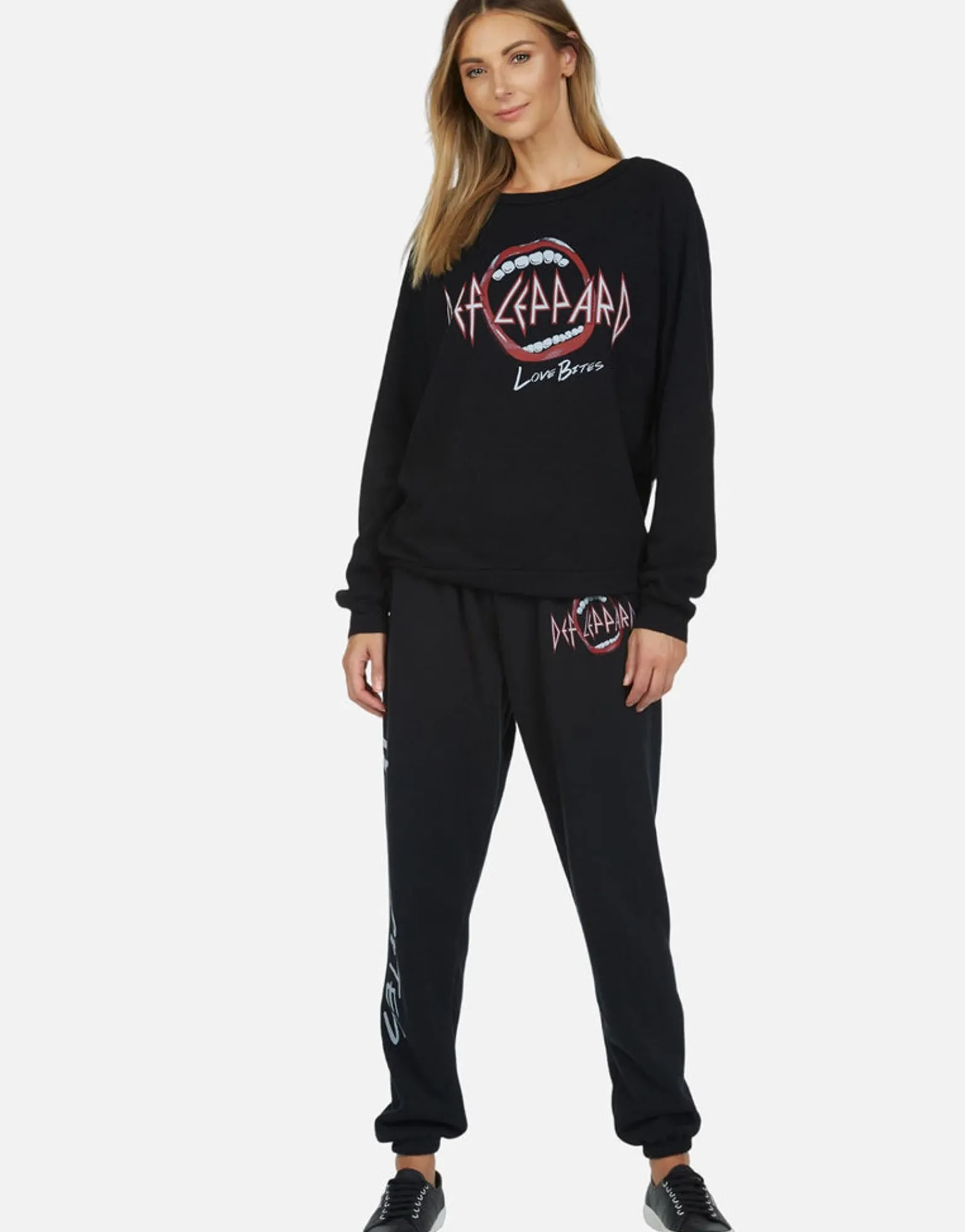 Sale Def Leppard Love Bites L/S Vintage Pullover By Women Long Sleeve
