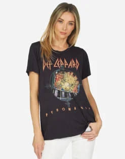 Fashion Def Leppard Pyromania Boyfriend Tee | Wolf X By Women Short Sleeve