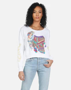 Hot Farrah Peace Love Camel Women Long Sleeve