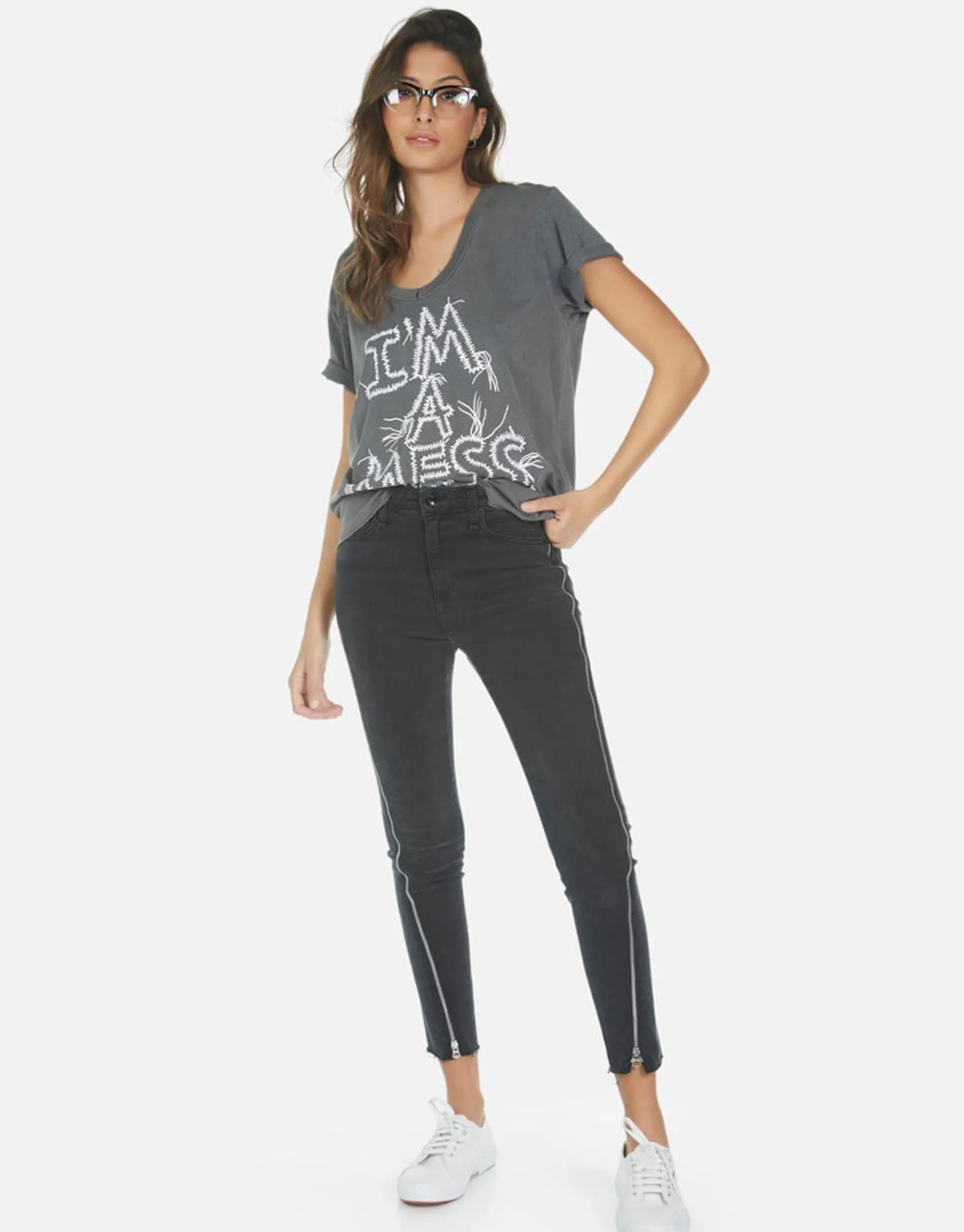 Hot I'M A Mess S/S V-Neck Tee | Elara By Women Short Sleeve