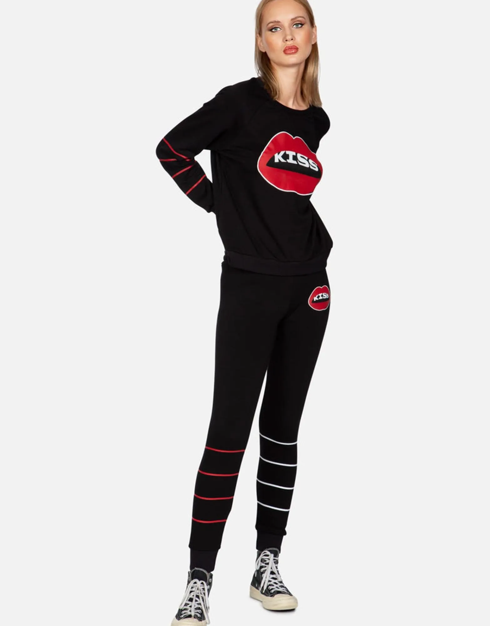 Shop Kiss Lip L/S Vintage Pullover | Noleta By Women Long Sleeve