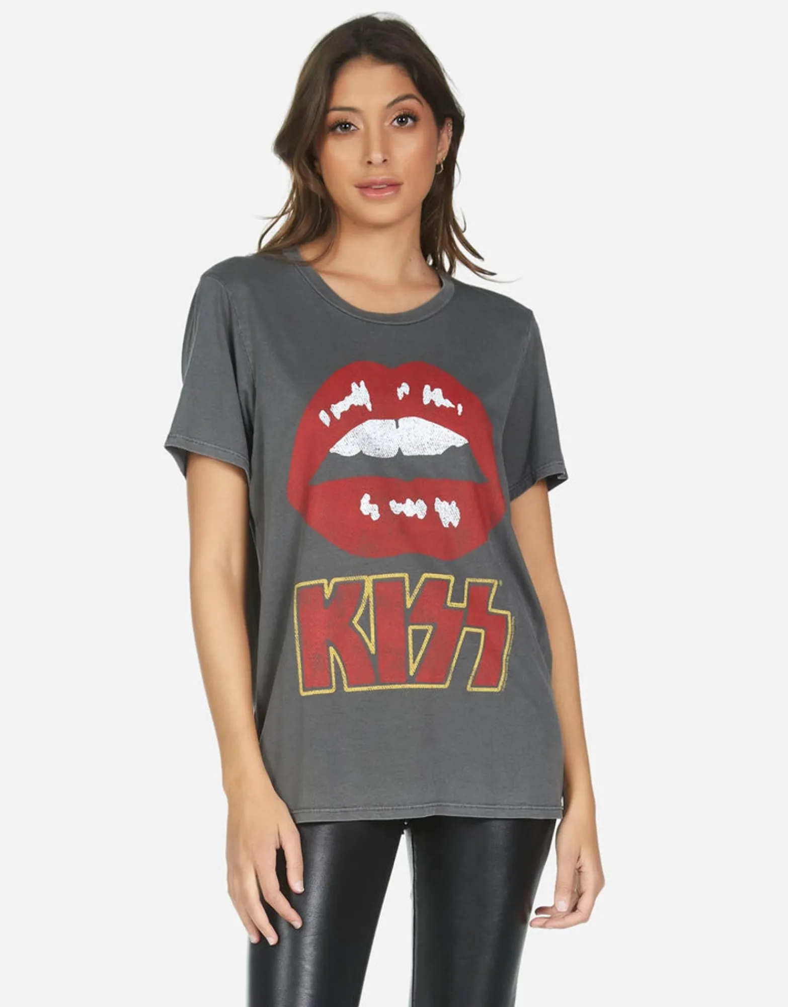 Online Kiss Lip Rock N Roll S/S Vintage Concert Tee | Wolf By Women Short Sleeve