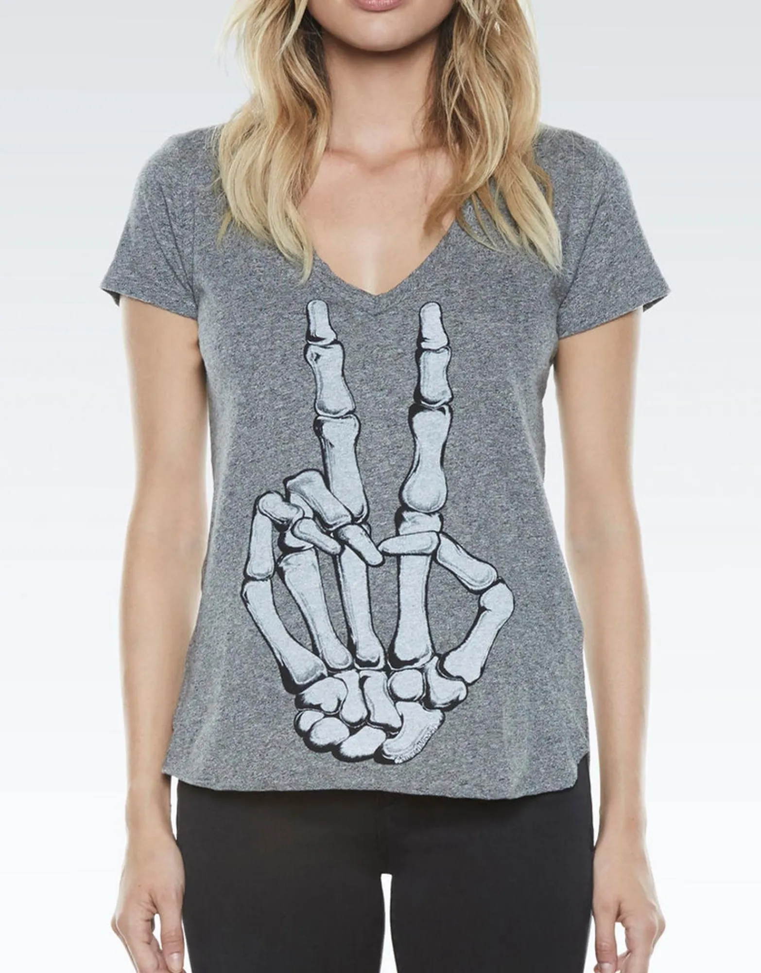 Outlet Emmalyn Skeleton Peace S/S V-Neck Scoop Raw Hem Tee Women Short Sleeve