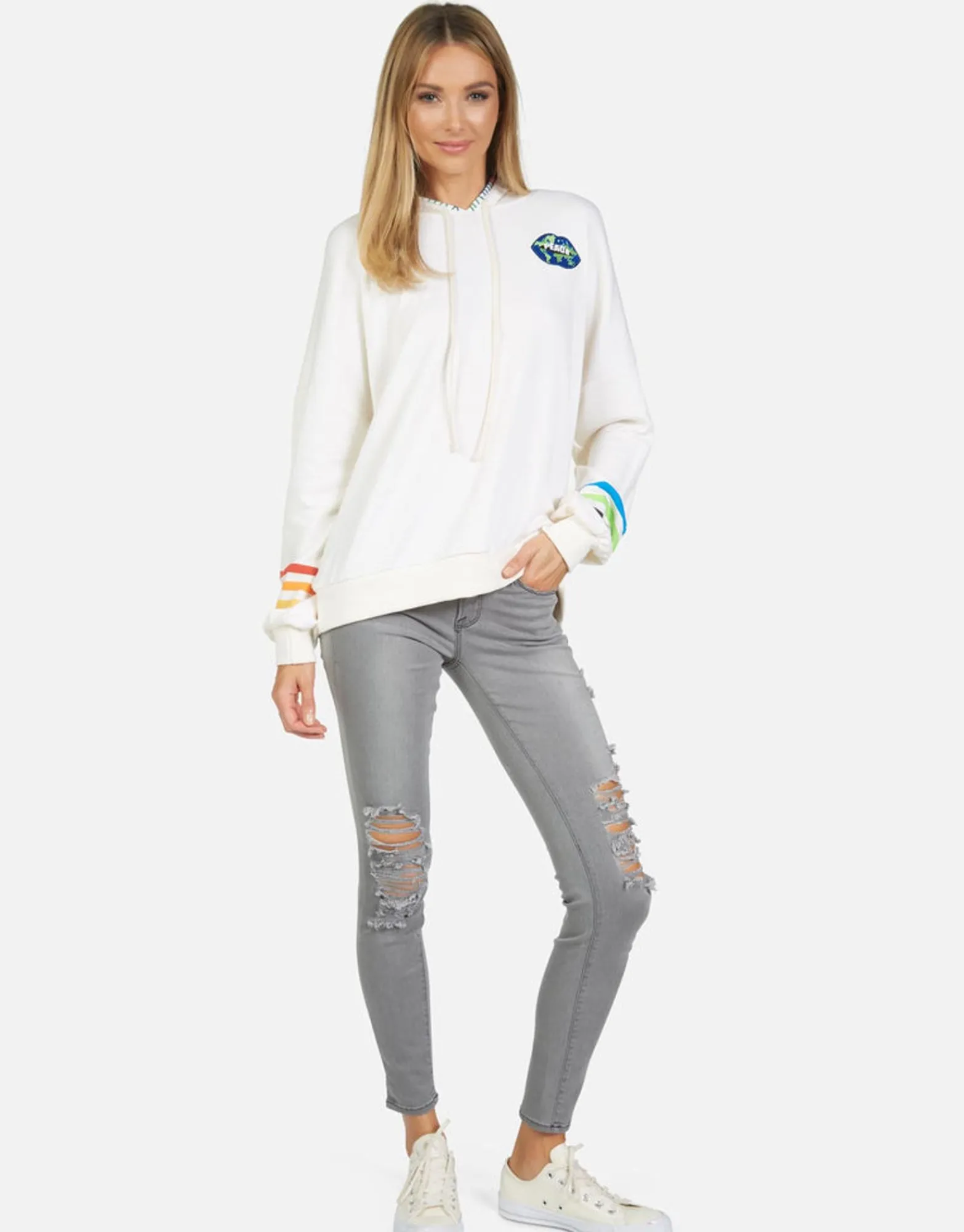 Hot Lila World Eye Love Women Hoodies