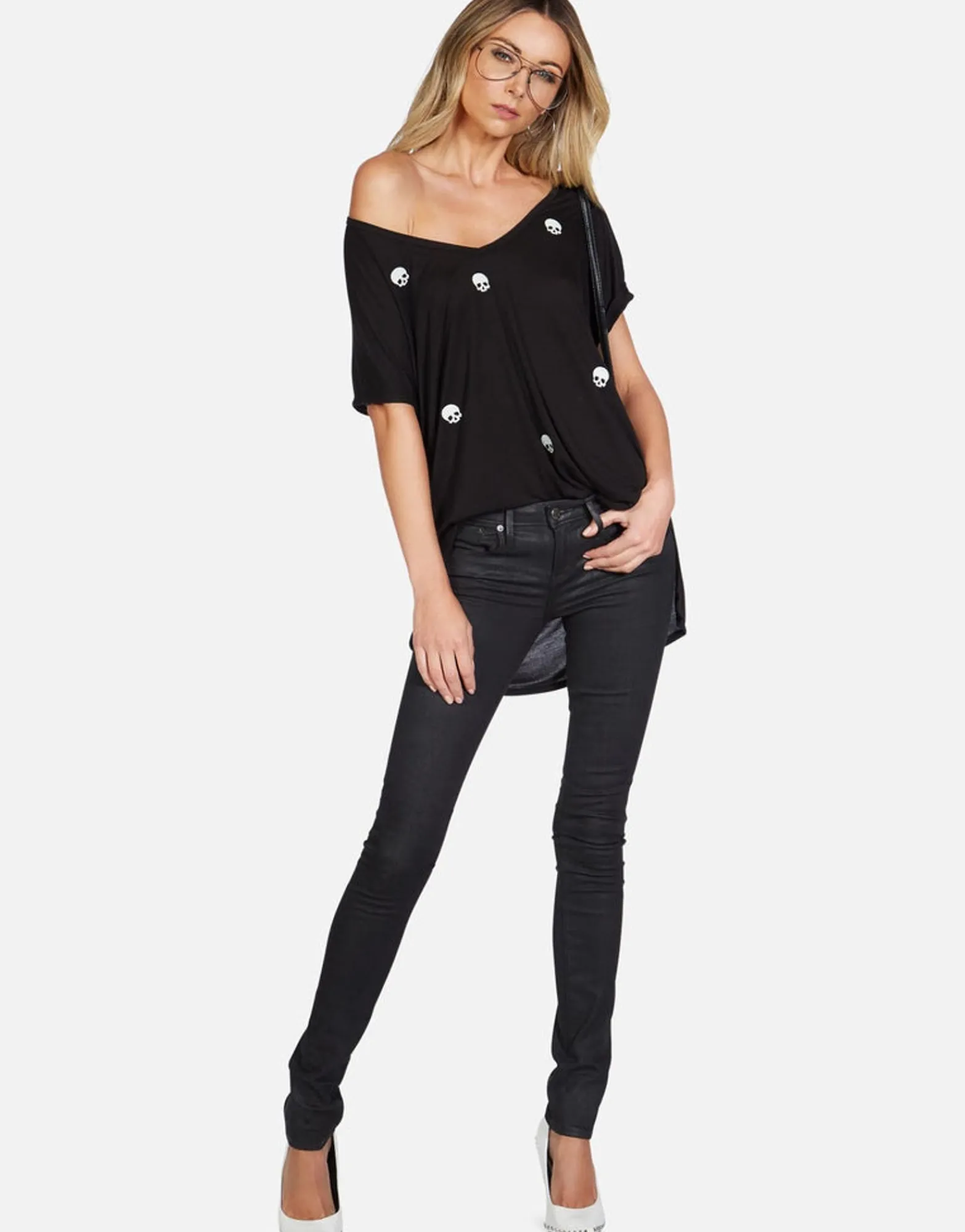 Fashion Mini Skulls S/S Oversized V-Neck Tee | Celine By Women Short Sleeve