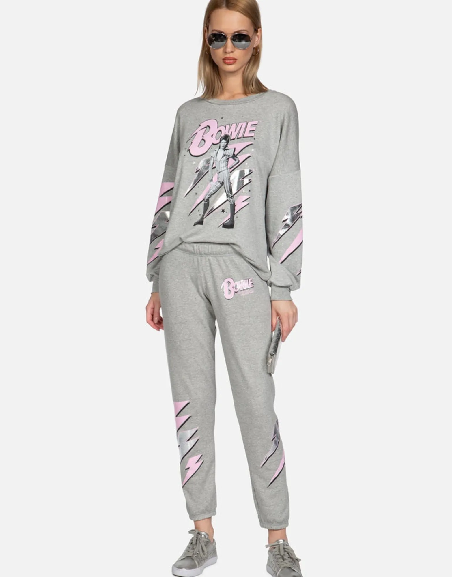 Store Minnie Mouse L/S Boyfriend Pullover | Sierra By Women Long Sleeve