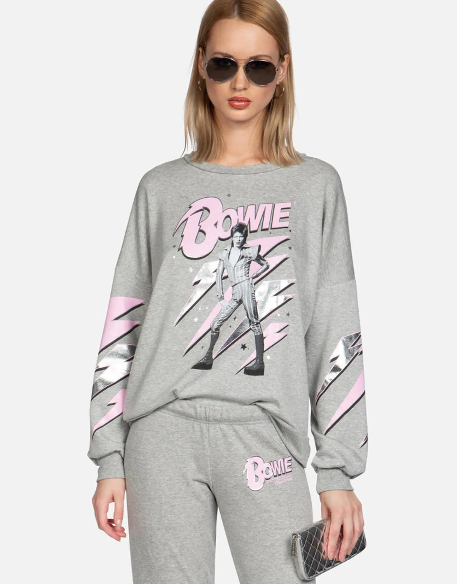 Store Minnie Mouse L/S Boyfriend Pullover | Sierra By Women Long Sleeve