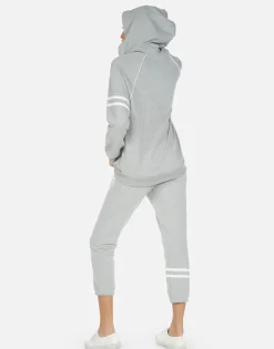 Flash Sale Moshi Eagle Crop Sweatpant | Alana By Women Crop Sweatpants
