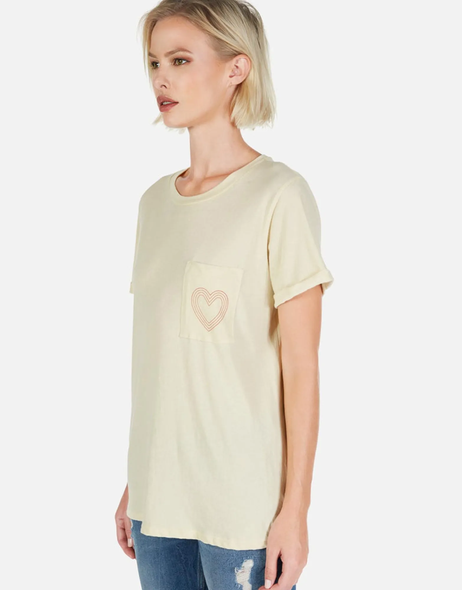 Store Peace & Love Butterfly S/S Tee W/ Pocket | Iris By Women Short Sleeve