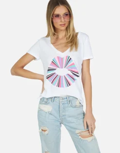 Sale Rainbow Ray Lip Ss V-Neck Tee | Cruz By Women Short Sleeve