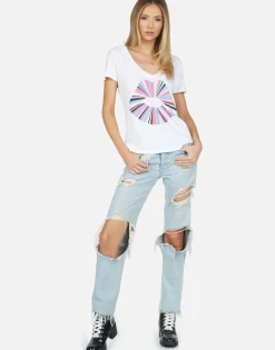 Sale Rainbow Ray Lip Ss V-Neck Tee | Cruz By Women Short Sleeve