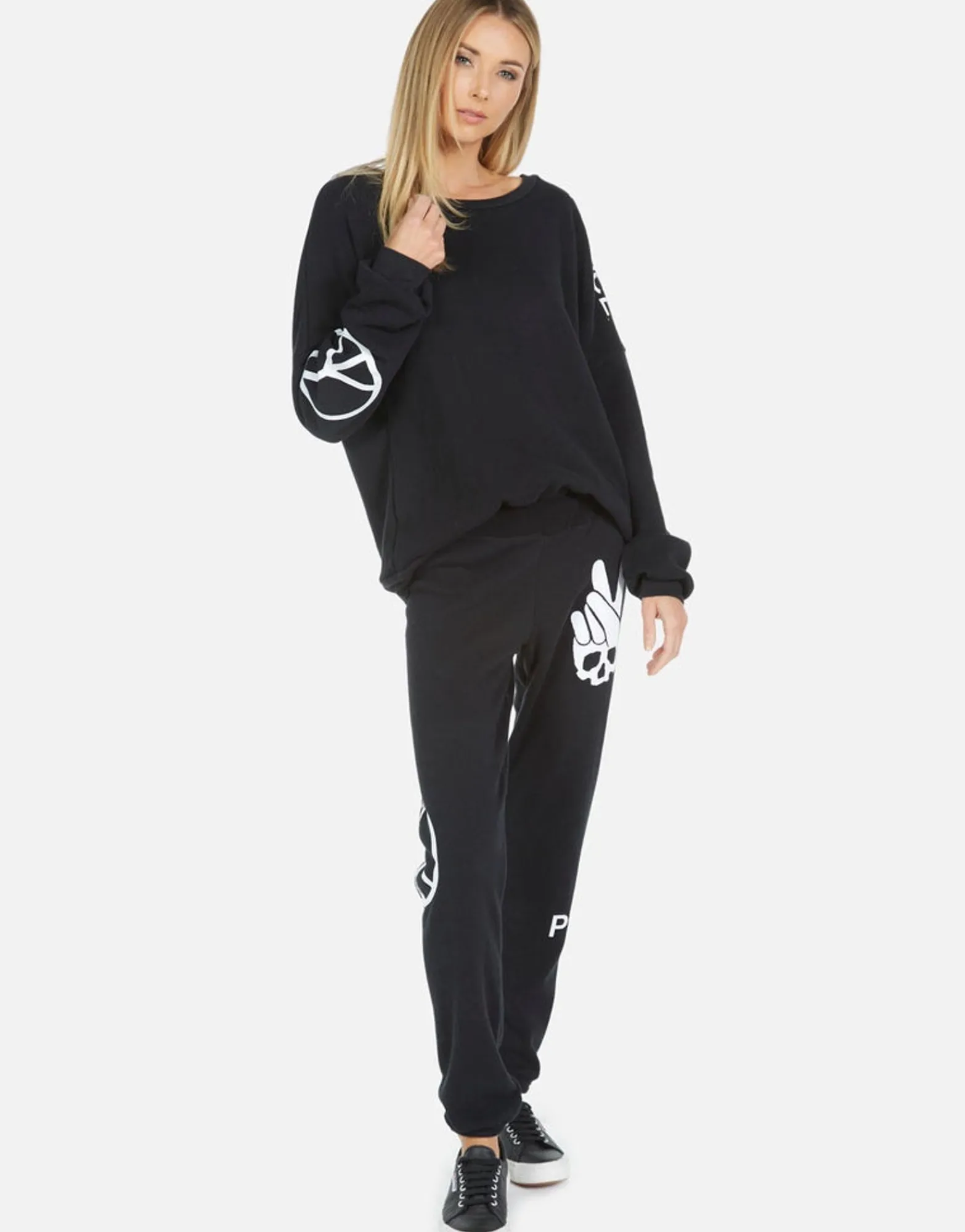 New Sierra Skull Peace Hand Women Long Sleeve