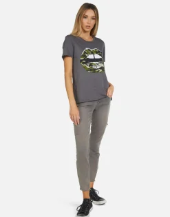 Hot Wolf Camo Lip Women Short Sleeve